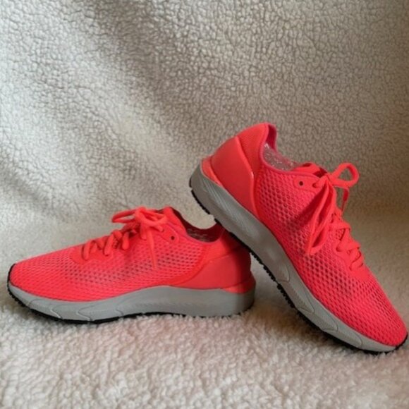 Under Armour Hovr Sonic 4 sneaker, Women's Size 7 - Picture 2 of 9